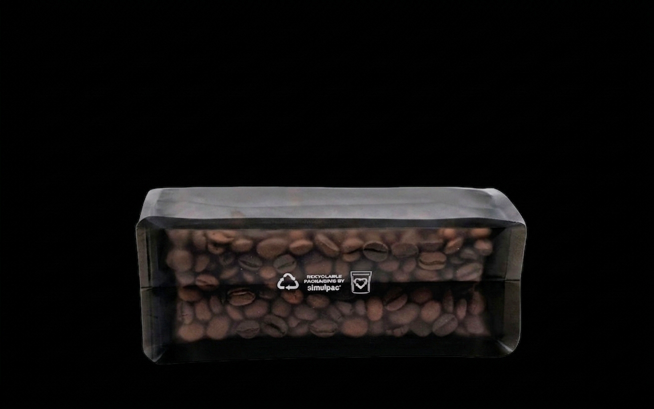 600 Stk. ♺ Kaffeebeutel für 150g in schwarz-transluzent-matt, Flachbodenbeutel RECYCLINGFÄHIG inkl. Ventil, Top-Zipper und Aromaschutz