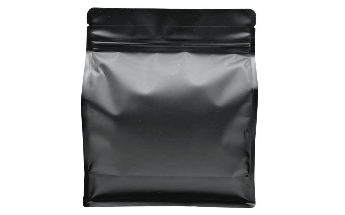 500 Stk. ♺ Kaffeebeutel für 1.000g in MATT SCHWARZ, Flachbodenbeutel aus MONO - Material, inkl. Ventil, Top - Zipper und Aromaschutz - kaffeeverpackung.com