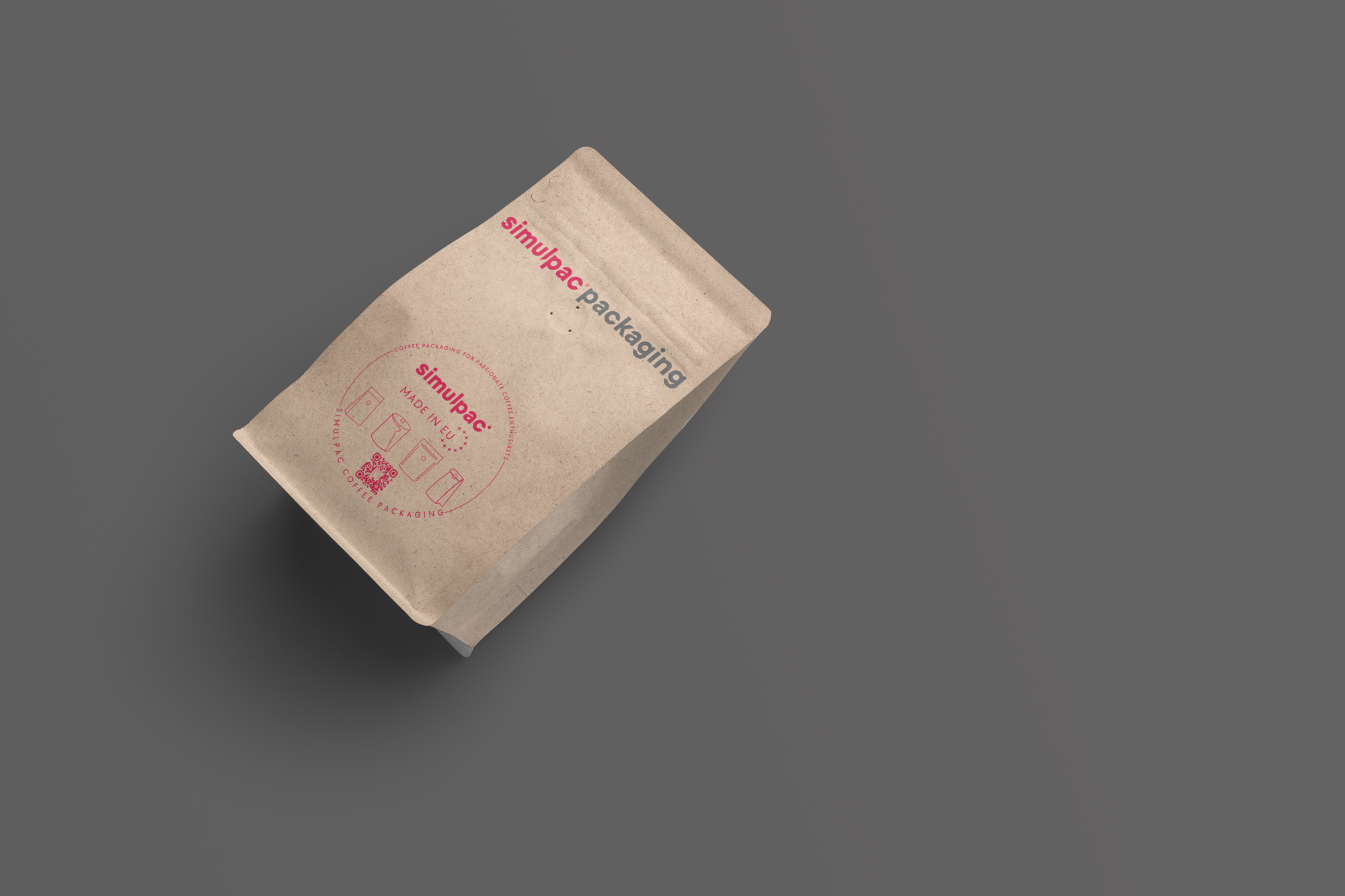 Request personalized recyclable coffee bags Flat bottom bag incl. valve and aroma protection